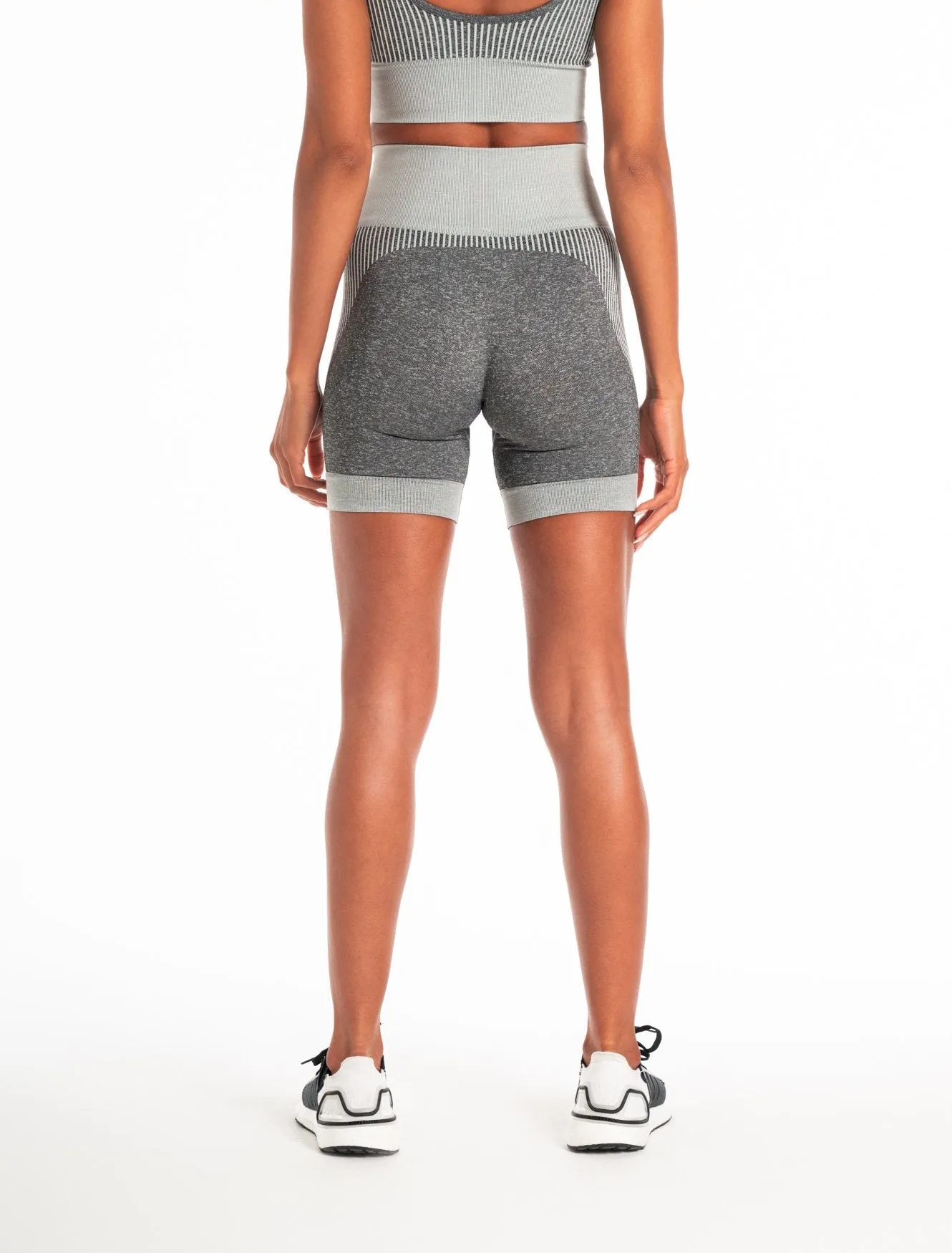 ADAPT Seamless Shorts - Light Grey