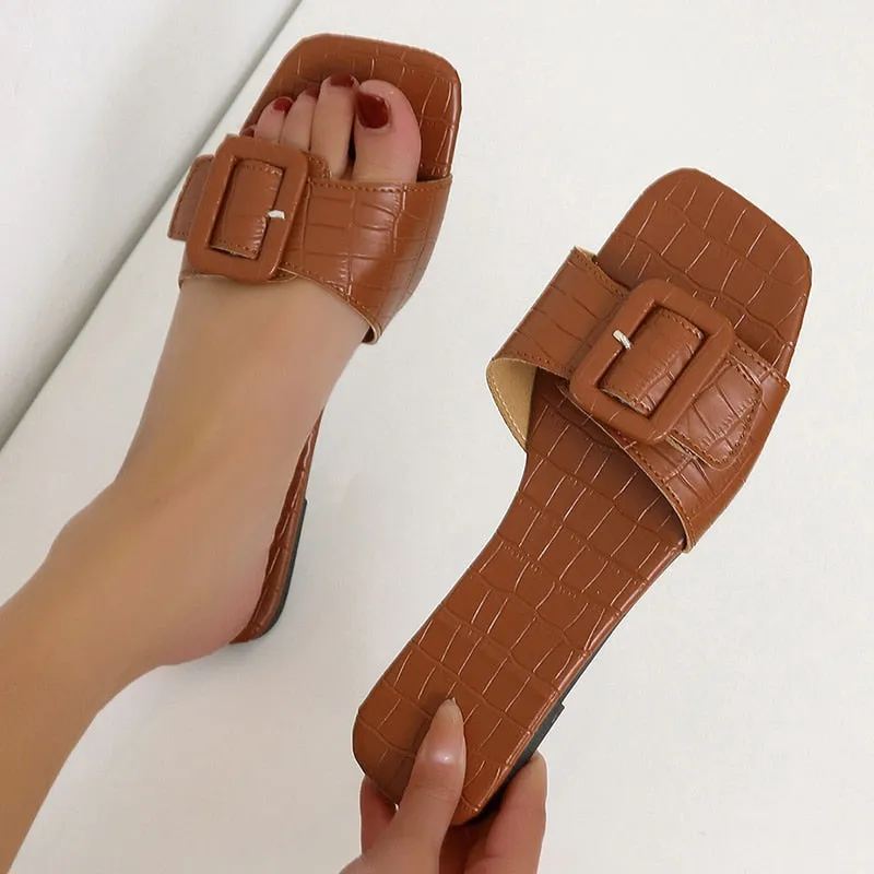Fashion Buckle Summer Slippers Women White PU Leather Flat Sandals Woman Casual Open Toe Non Slip Beach Flip Flops Plus Size 43