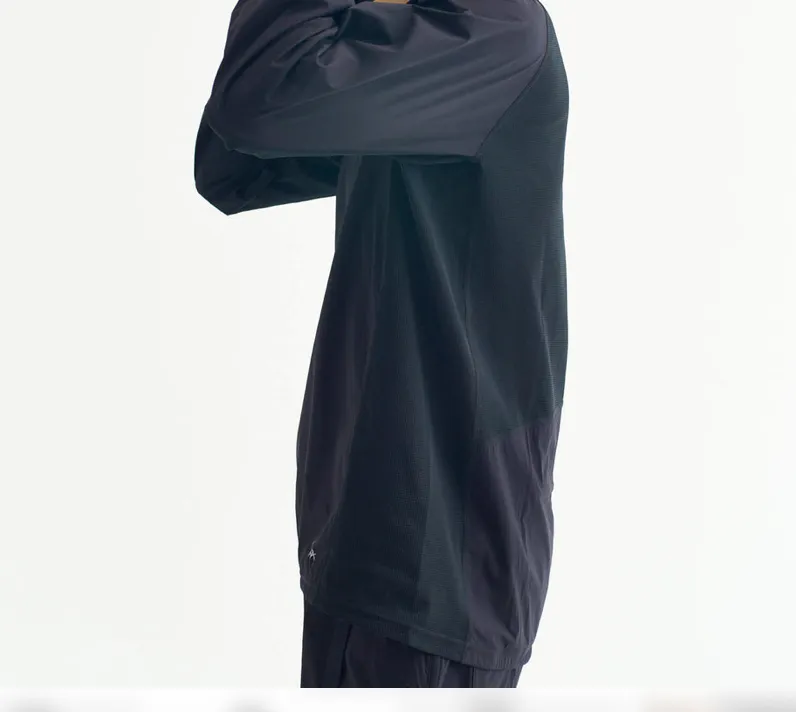 Hybrid Tech Hike L/S Top - BLACK