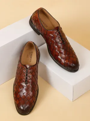 Men Brown Leather Wave Oxford