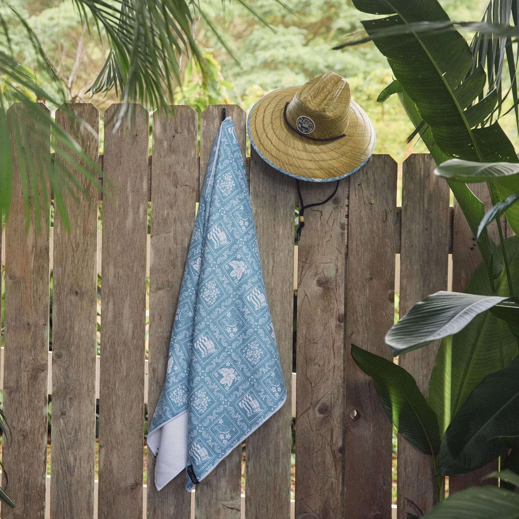 SLOWTIDE LAHAINA SAILOR TOWEL / Performance Quick-Dry