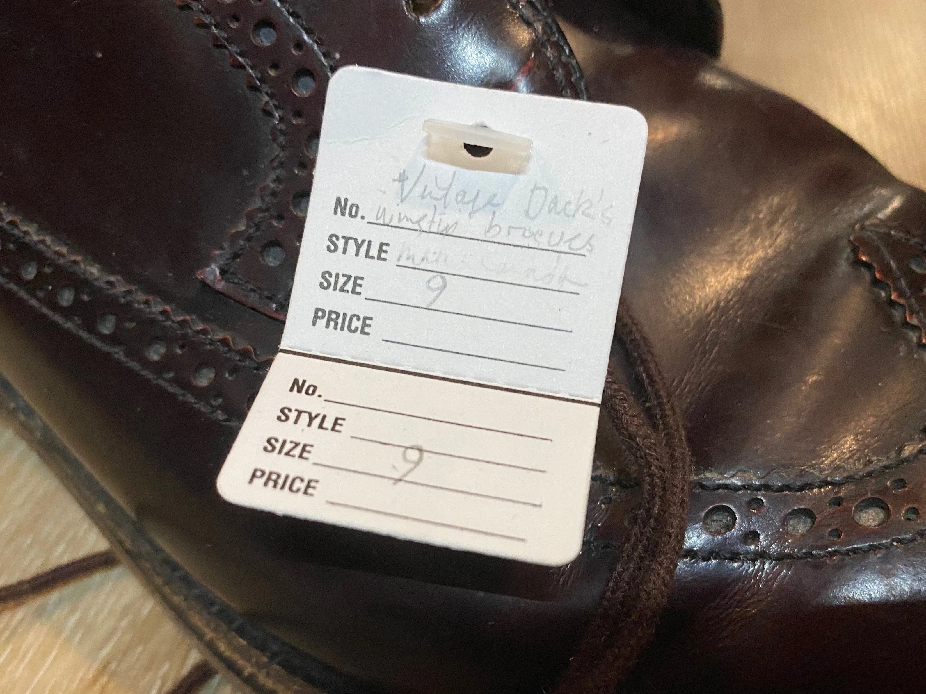 Wingtip Brogue Dack's Derby Shoes 9M 42 (Mexico)